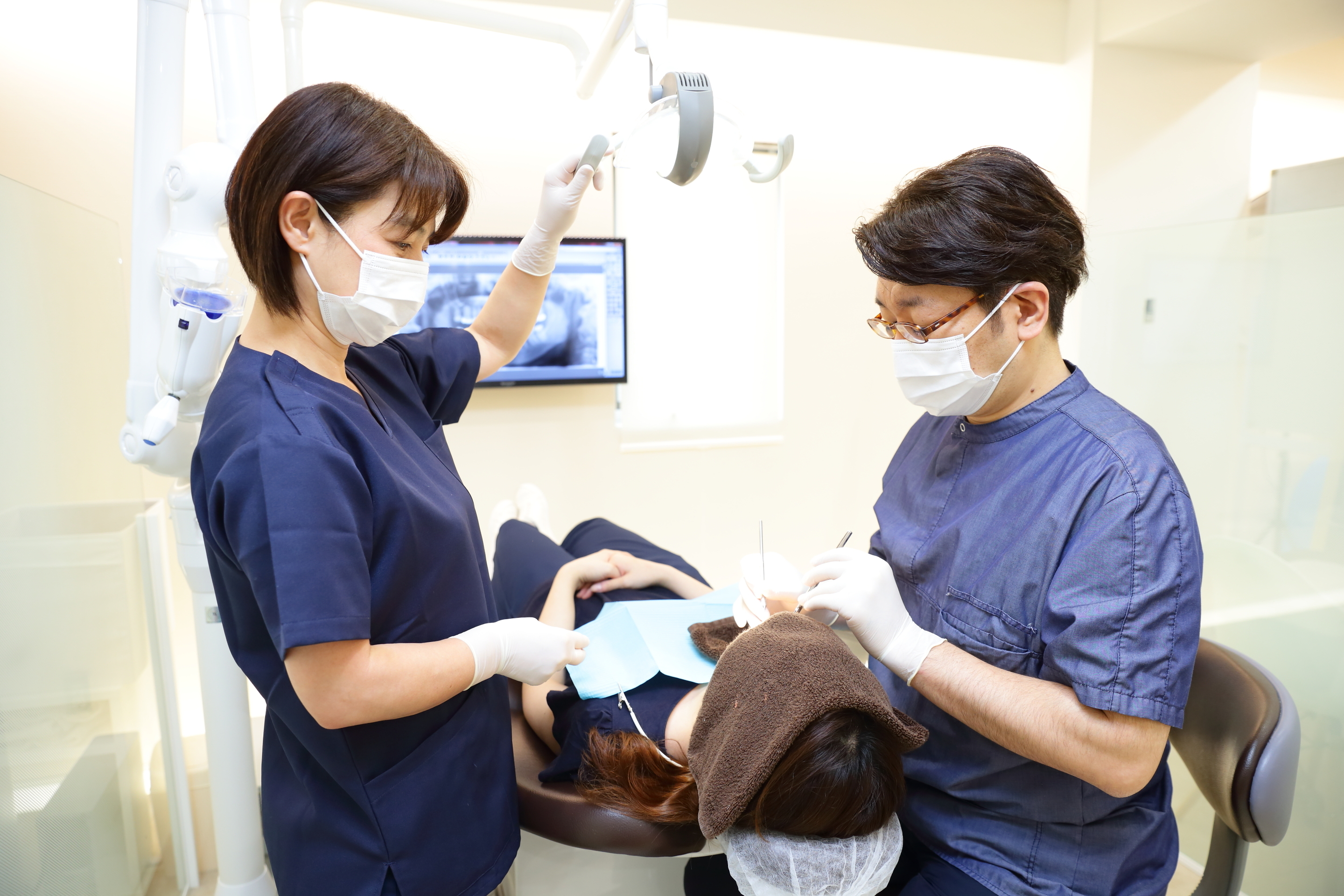 表面麻酔を行い、注射時の痛みを軽減させます